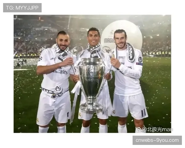 “从C罗、贝克汉姆到现今:盘点欧冠史上那些以传中著称的“助攻走廊”” “从C罗、贝克汉姆到现今:盘点欧冠史上那些以传中著称的“助攻走廊””